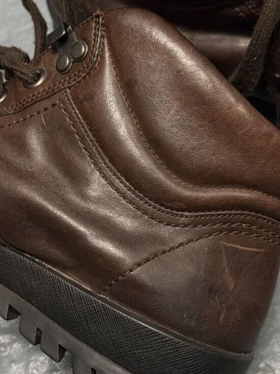 PRADA LINEA ROSSA Vintage Dark Brown Leather Hiking Lug Sole Boots Sz 9 main image 4